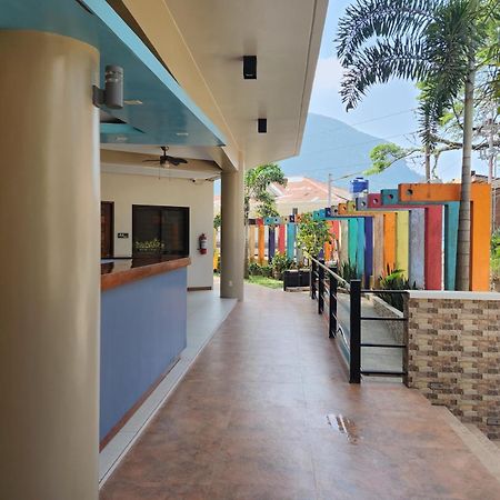 Inngo Tourist Inn Ель-Нідо Екстер'єр фото