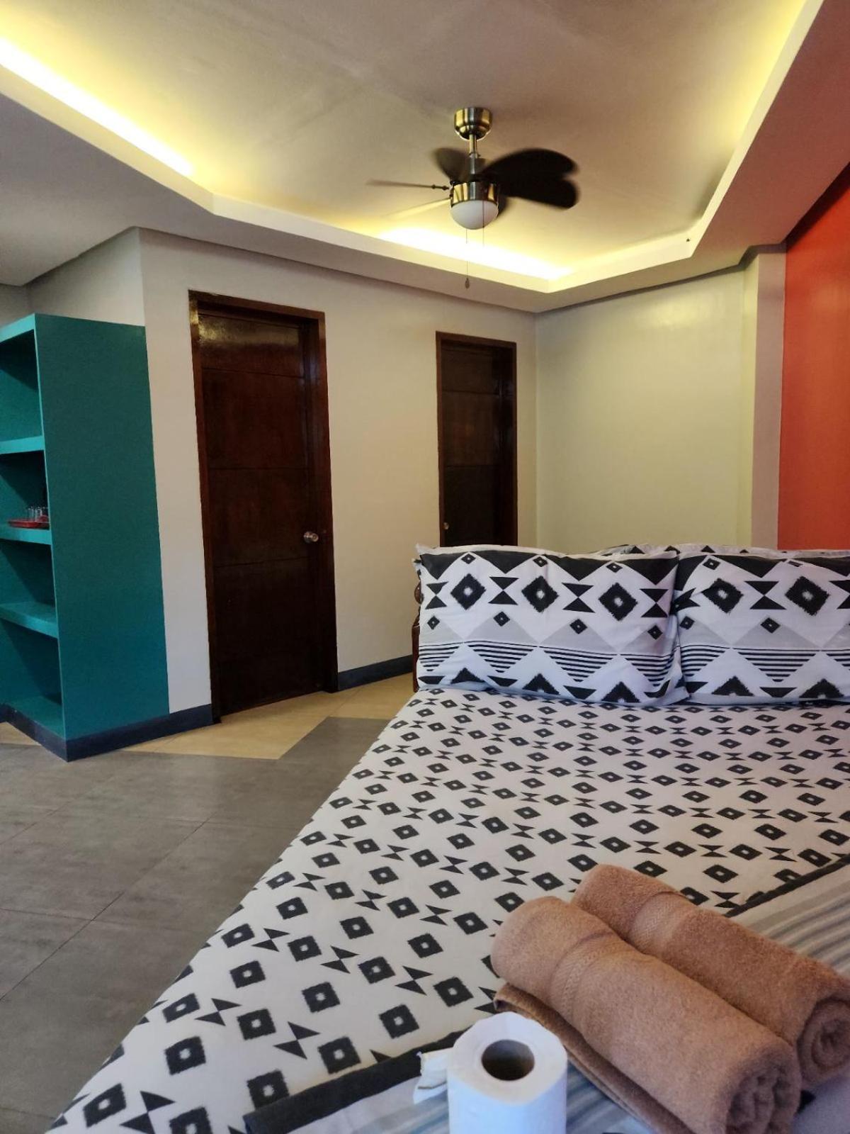 Inngo Tourist Inn Ель-Нідо Екстер'єр фото