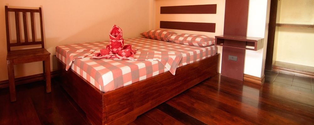 Inngo Tourist Inn Ель-Нідо Екстер'єр фото