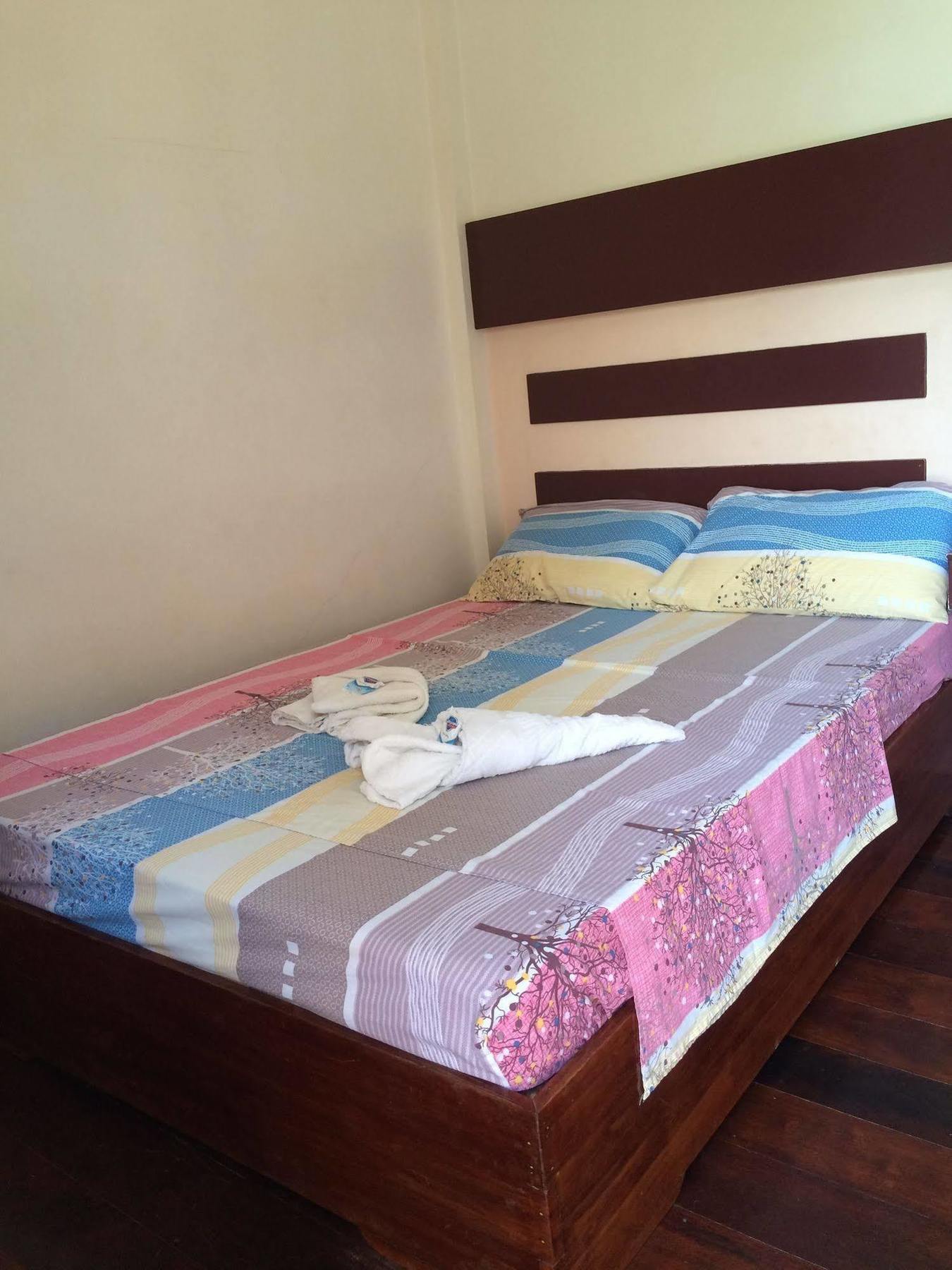 Inngo Tourist Inn Ель-Нідо Екстер'єр фото