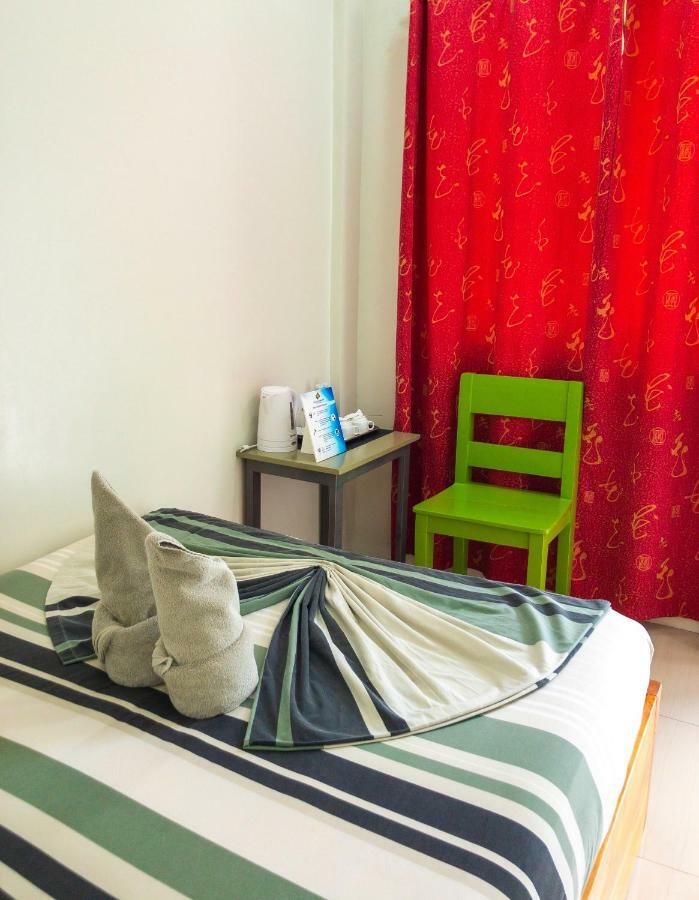 Inngo Tourist Inn Ель-Нідо Екстер'єр фото